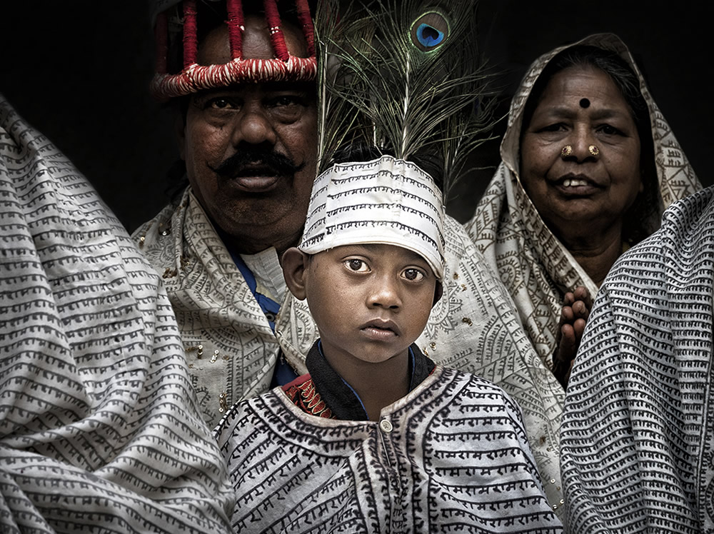 Wrapped With Faith: Photo Series By Indian Photographer Tania Chatterjee